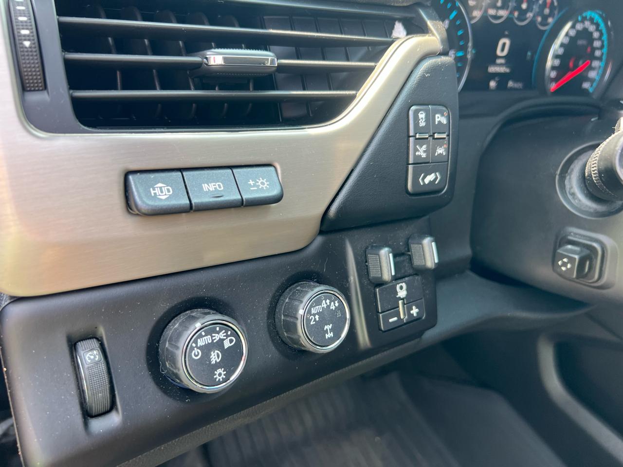 GMC Yukon XL 4WD 4dr Denali 2018
