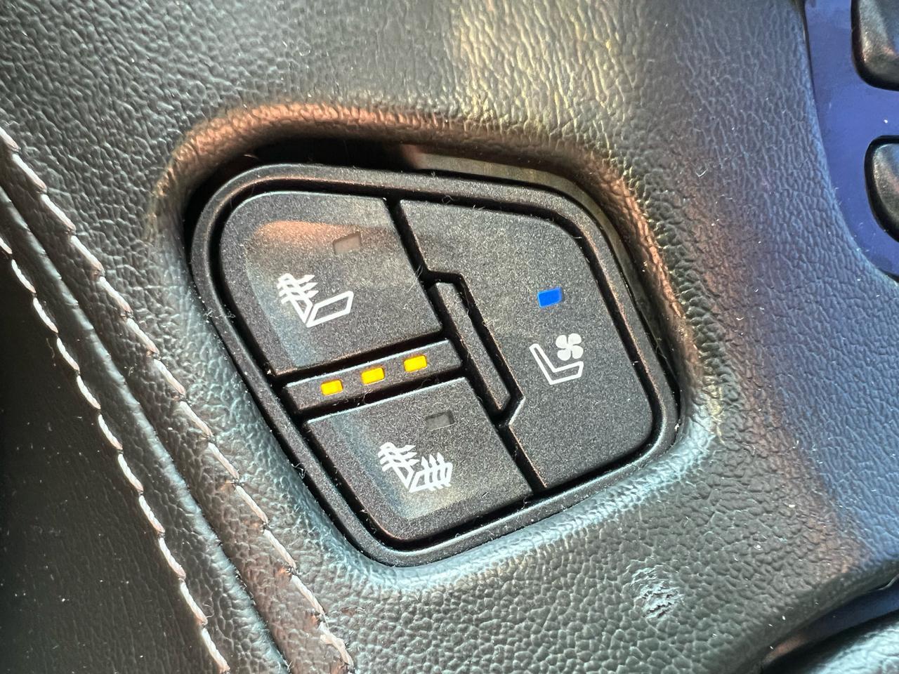 GMC Yukon XL 4WD 4dr Denali 2018