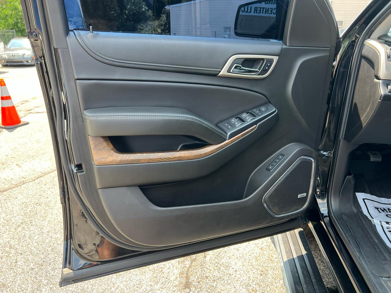GMC Yukon XL 4WD 4dr Denali 2018