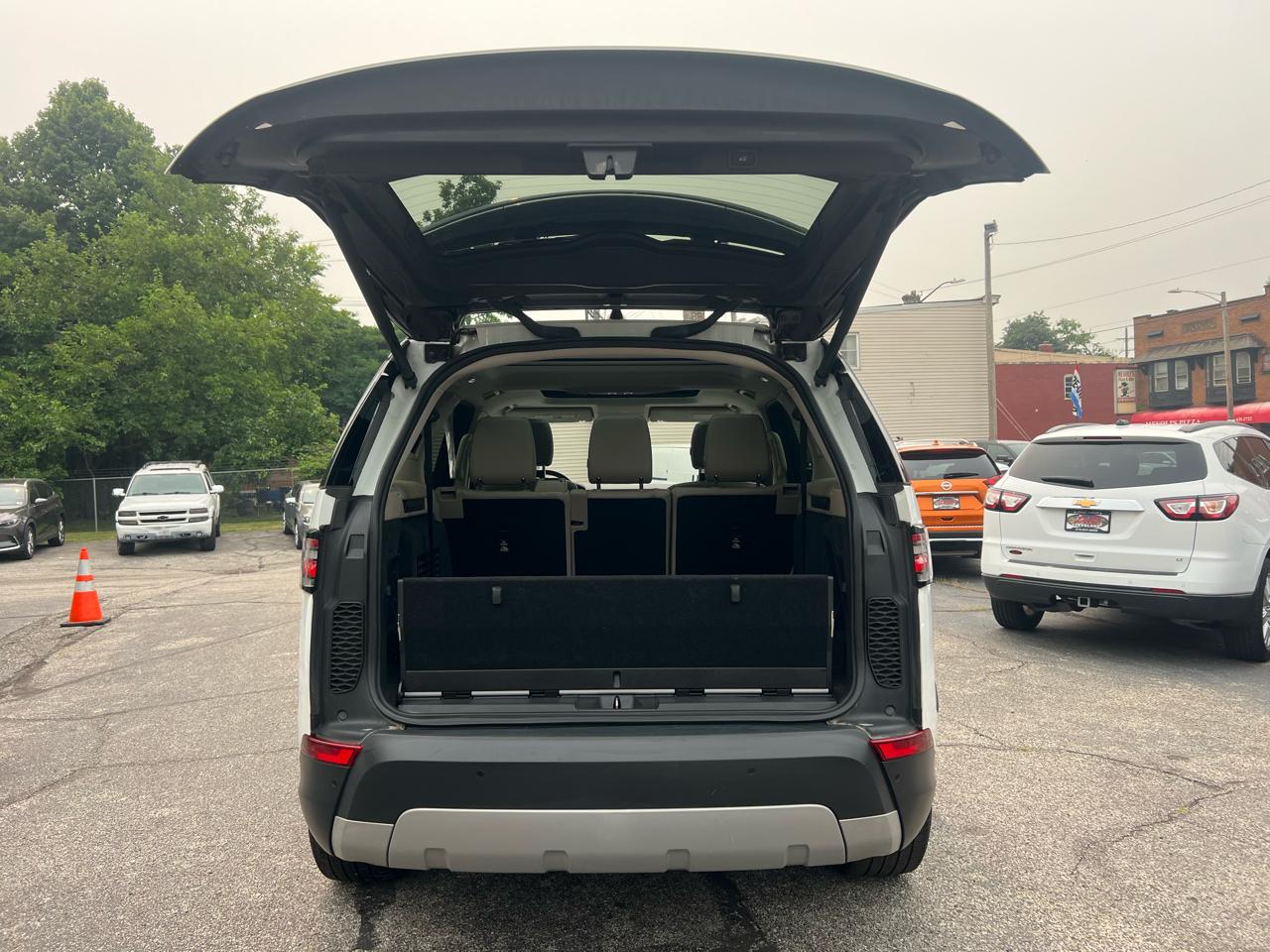 Land Rover Discovery HSE V6 Supercharged 2018