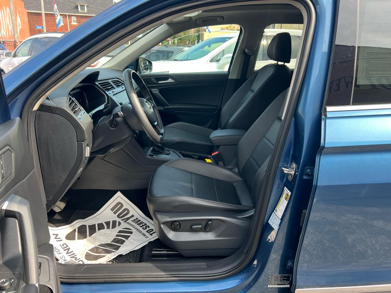 Volkswagen Tiguan 2.0T SEL FWD 2020