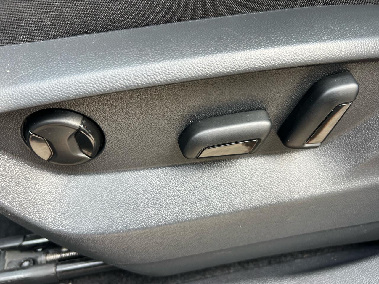 Volkswagen Tiguan 2.0T SEL FWD 2020