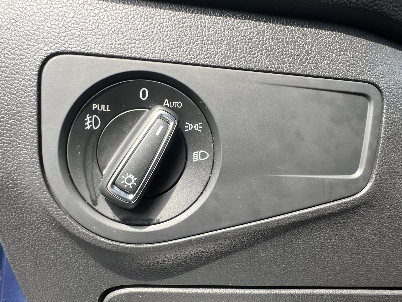 Volkswagen Tiguan 2.0T SEL FWD 2020