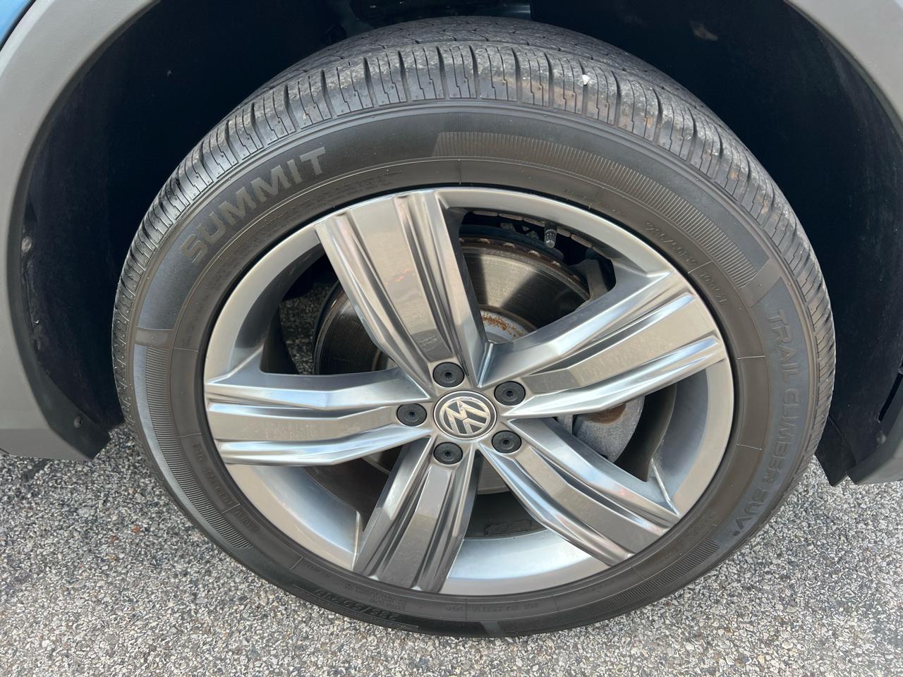 Volkswagen Tiguan 2.0T SEL FWD 2020