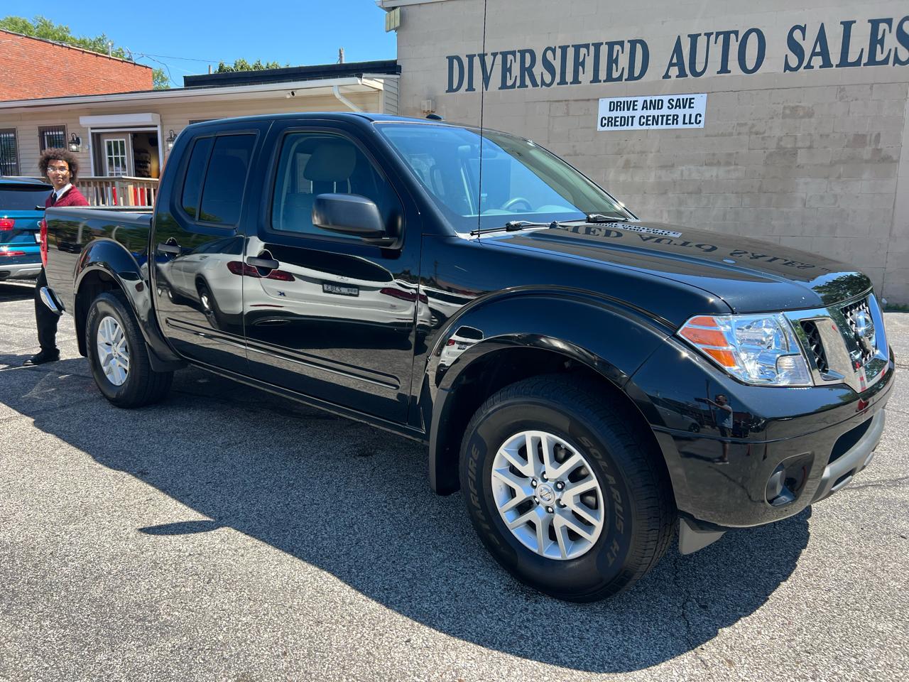 Nissan Frontier Crew Cab 4x4 SV V6 Auto 2018