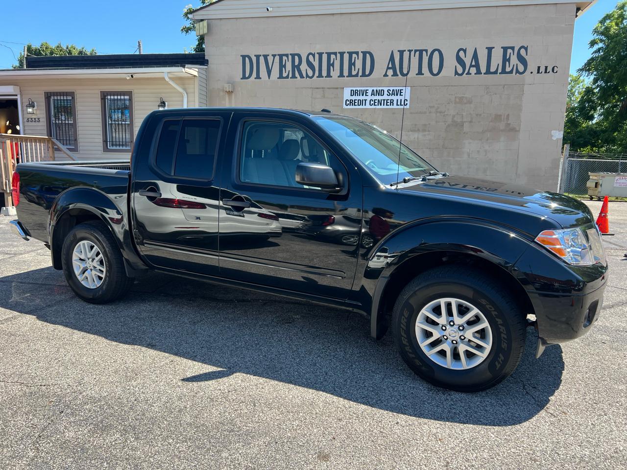 Nissan Frontier Crew Cab 4x4 SV V6 Auto 2018