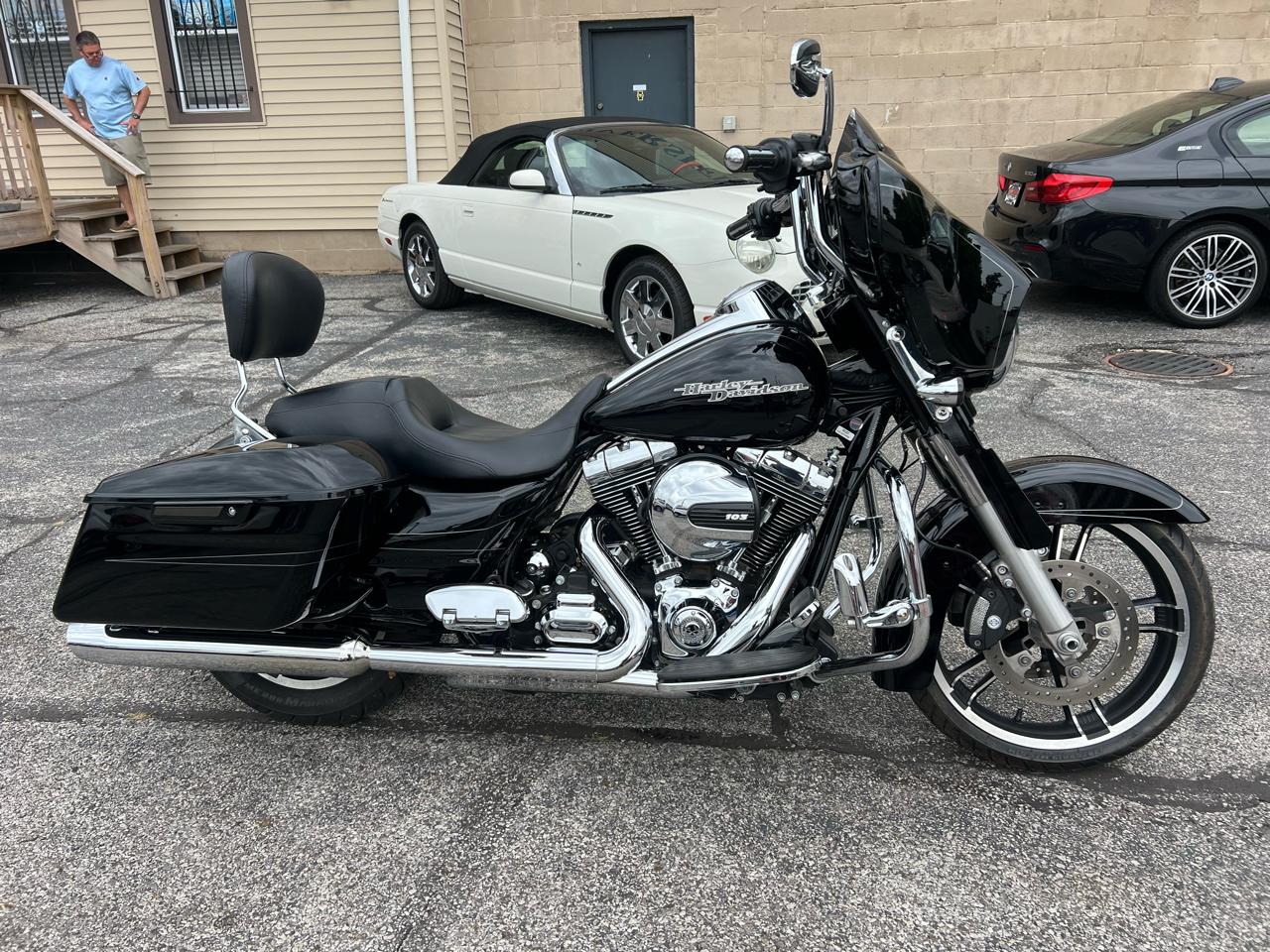 Harley-Davidson FLHXS  2015