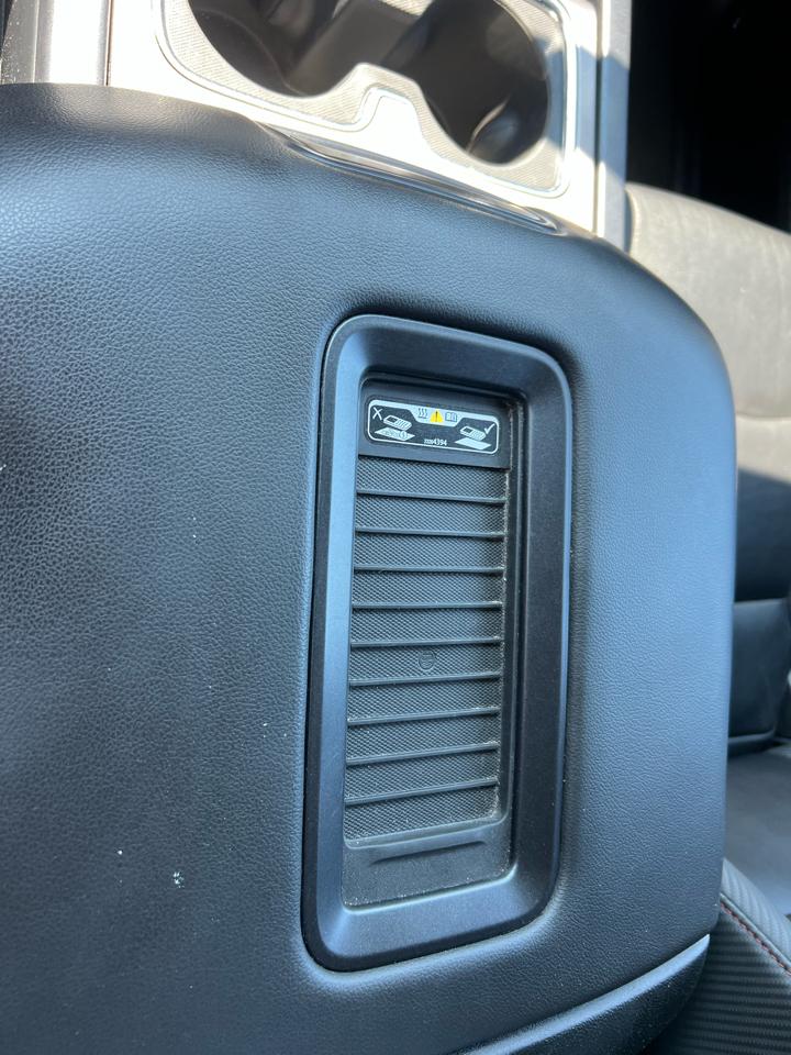 GMC Sierra 1500 4WD Double Cab 143.5" SLT 2016