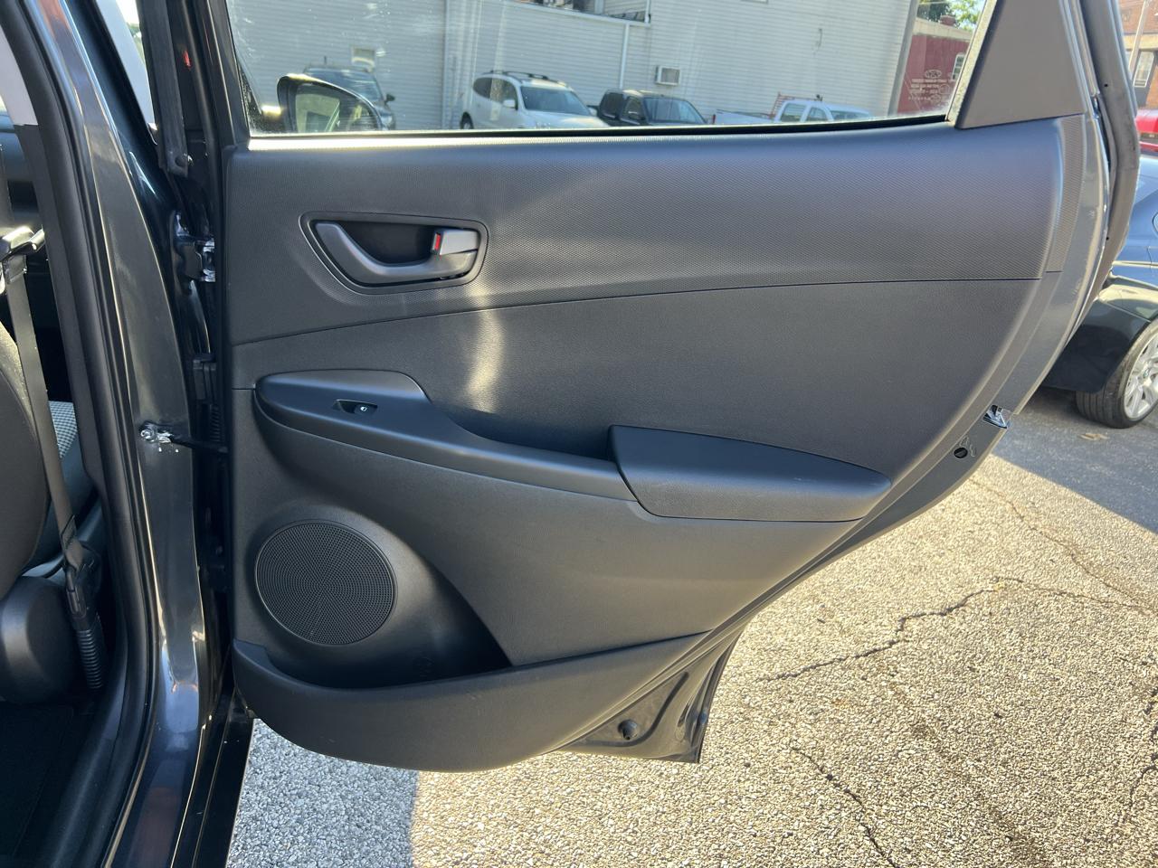 Hyundai Kona SEL Plus Auto AWD 2021