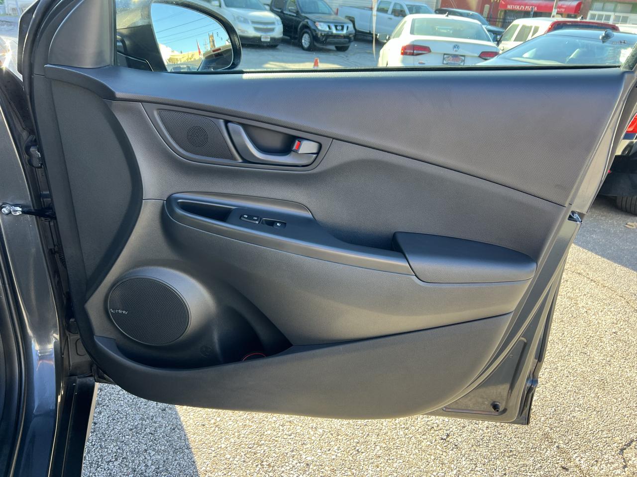 Hyundai Kona SEL Plus Auto AWD 2021