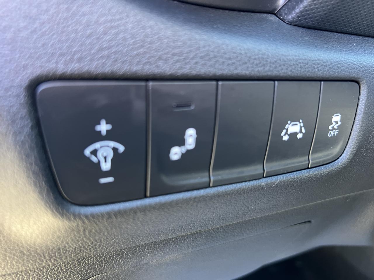 Hyundai Kona SEL Plus Auto AWD 2021