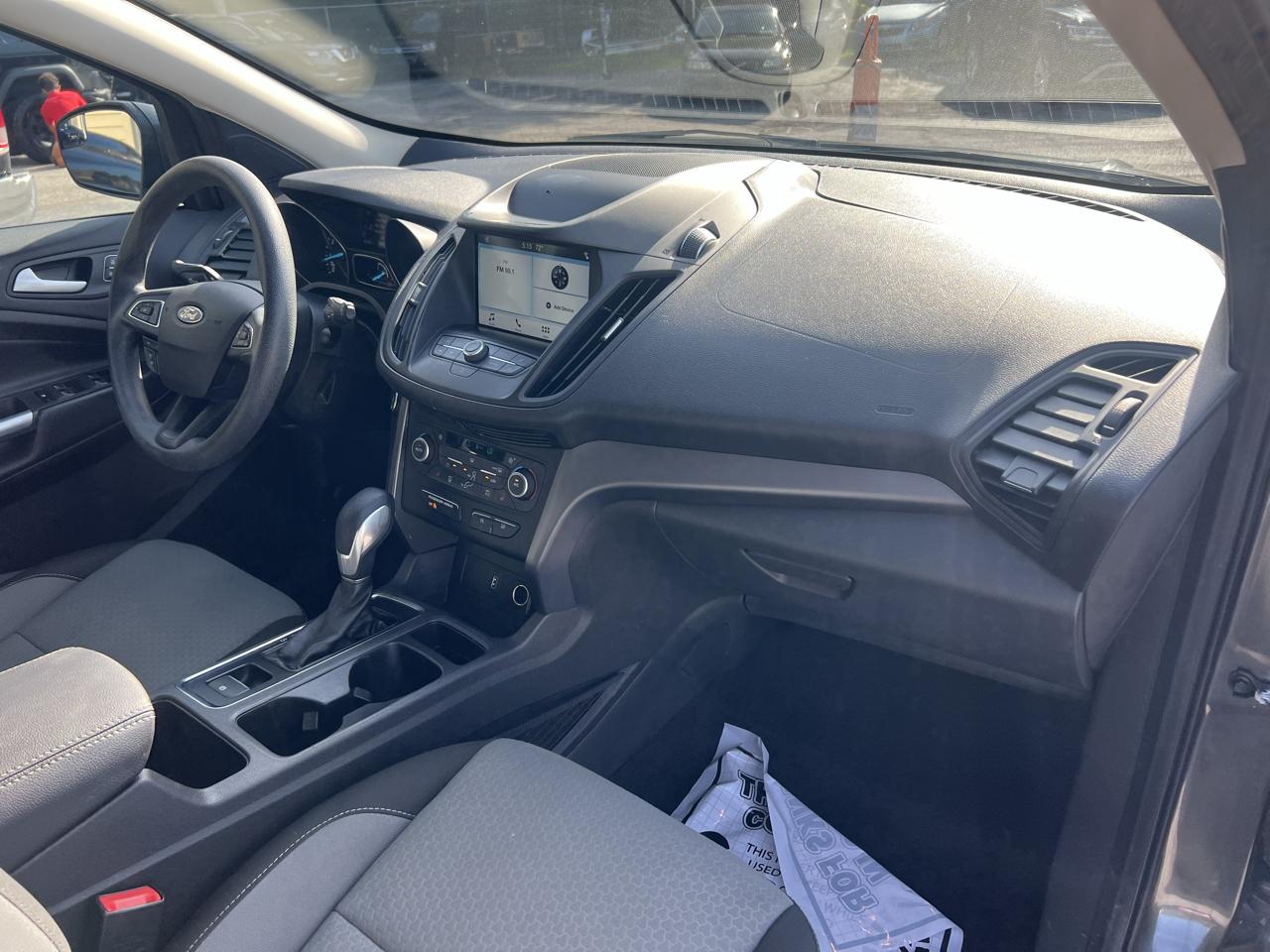 Ford Escape SE FWD 2019