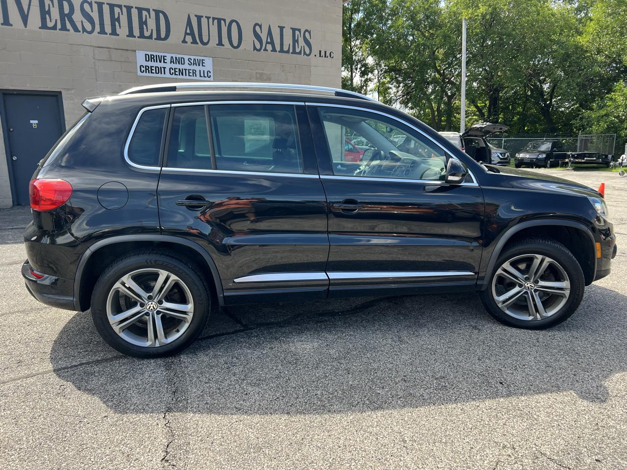 Volkswagen Tiguan 2.0T Sport FWD 2017
