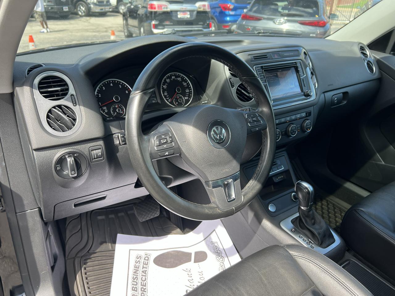 Volkswagen Tiguan 2.0T Sport FWD 2017