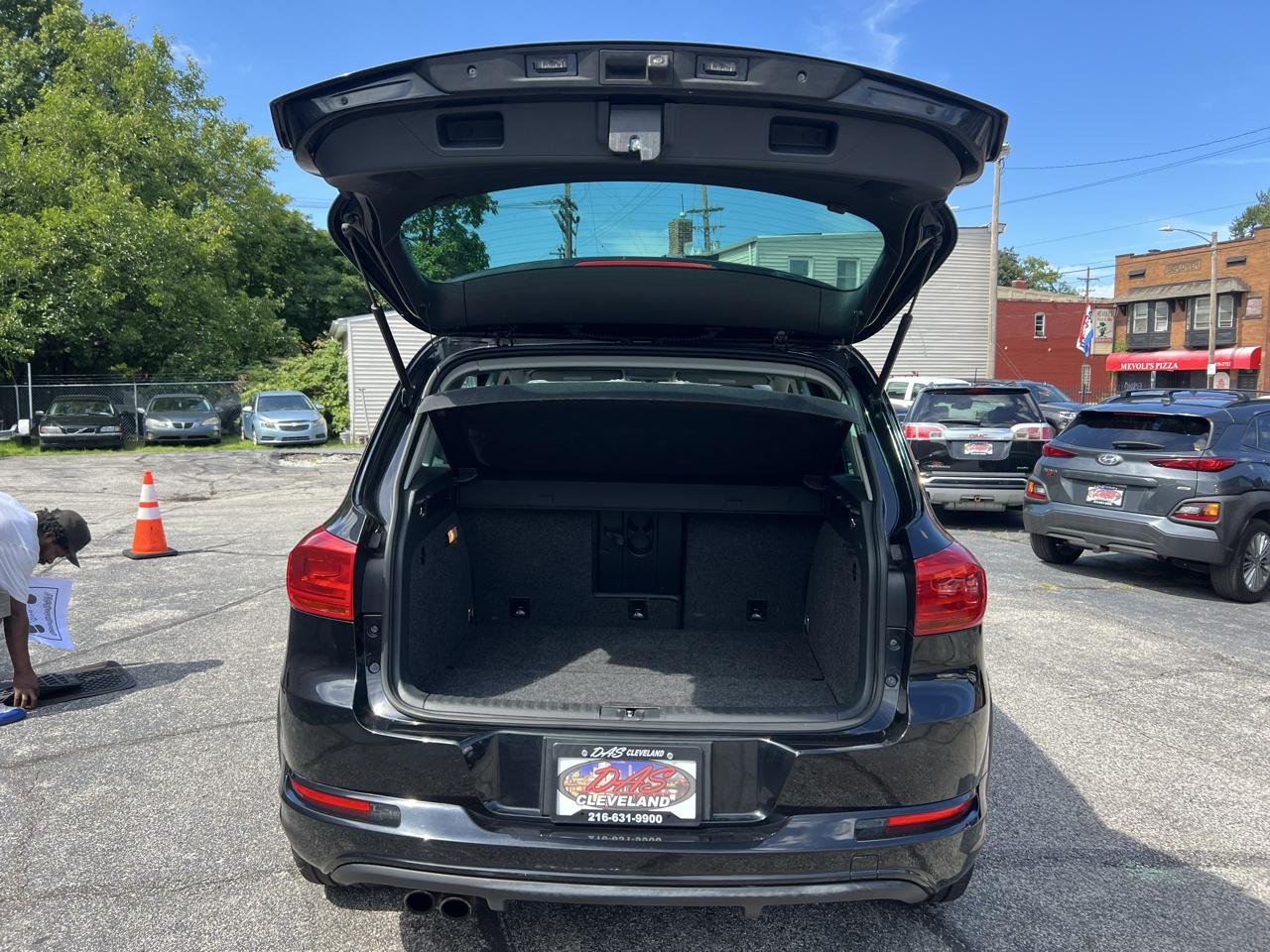 Volkswagen Tiguan 2.0T Sport FWD 2017