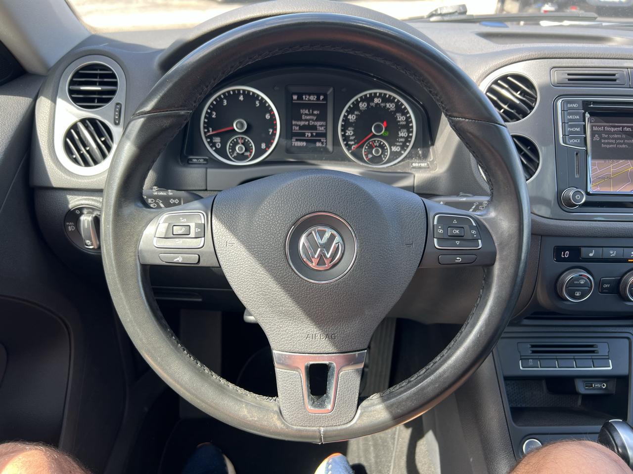 Volkswagen Tiguan 2.0T Sport FWD 2017