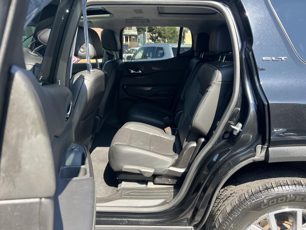GMC Acadia AWD 4dr SLT 2020