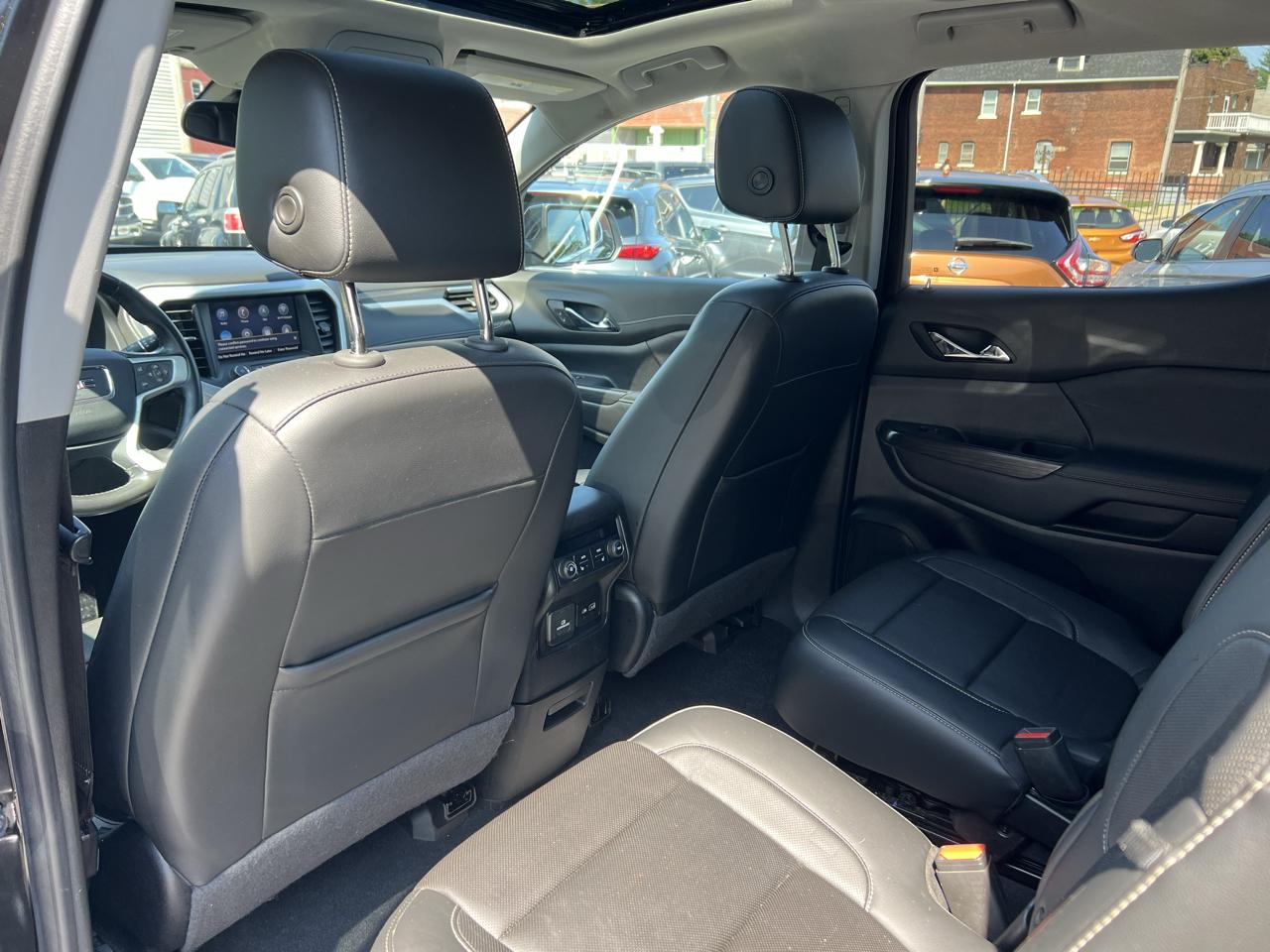 GMC Acadia AWD 4dr SLT 2020