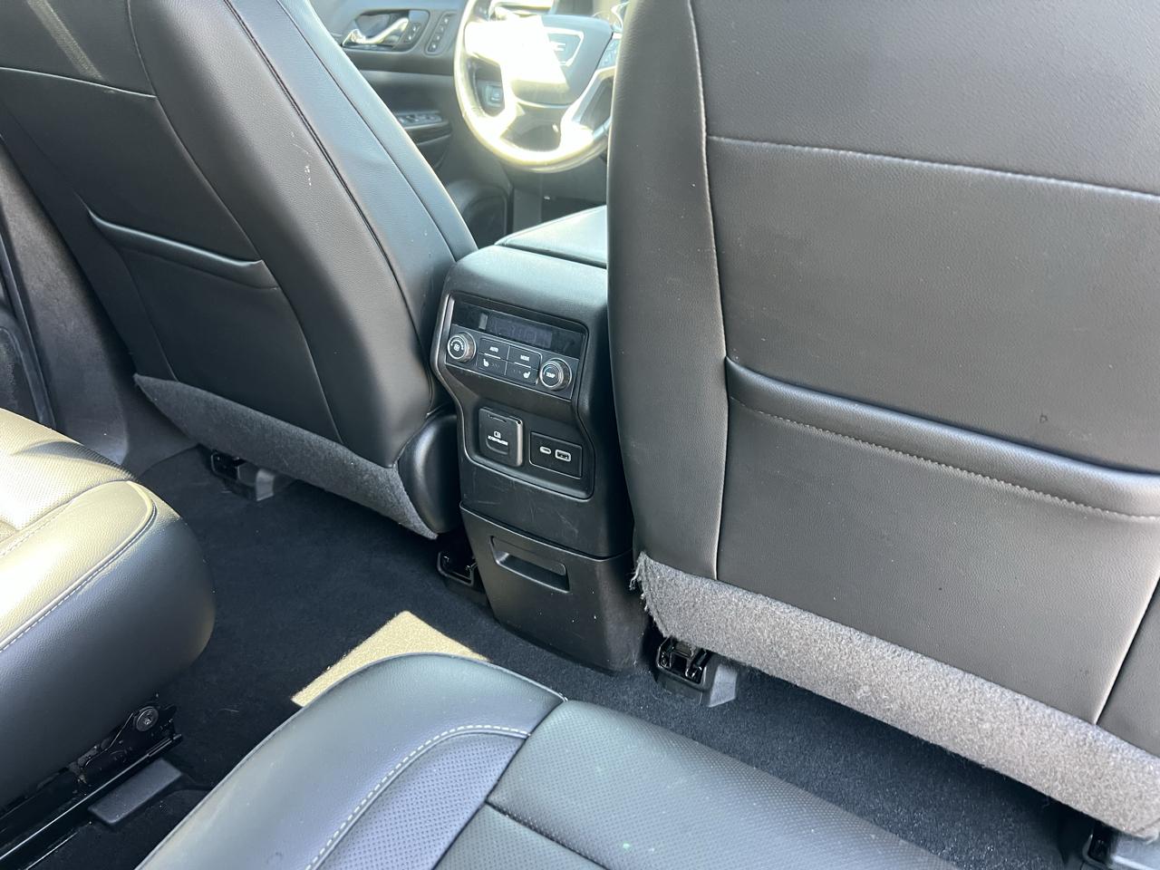 GMC Acadia AWD 4dr SLT 2020