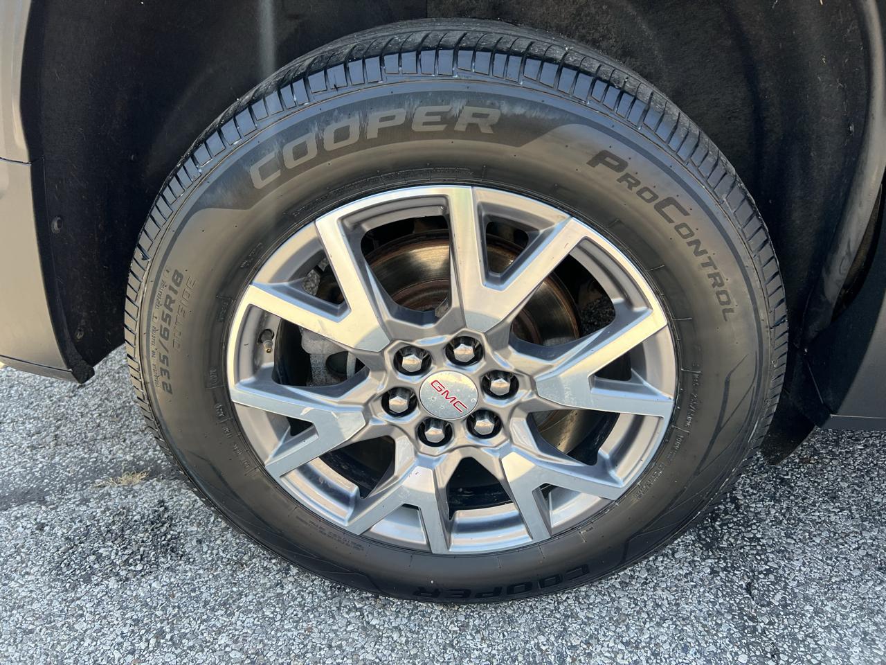 GMC Acadia AWD 4dr SLT 2020