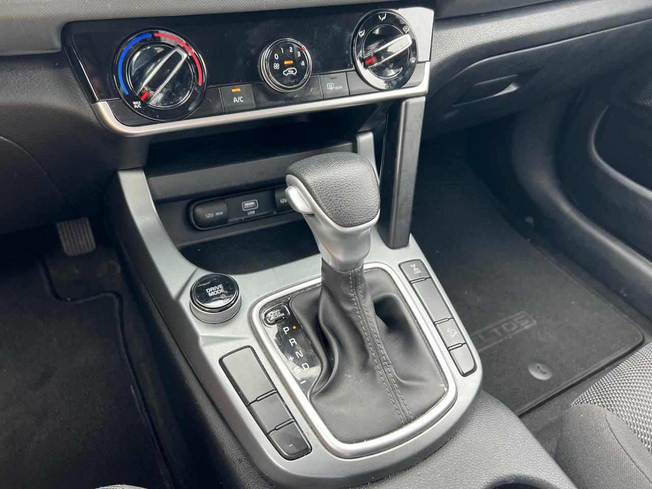Kia Seltos LX IVT AWD 2021