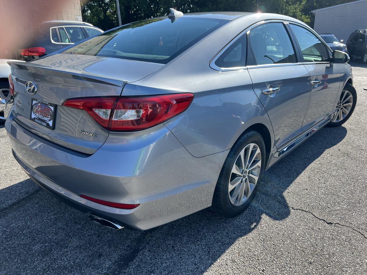 Hyundai Sonata Sport 2.4L 2017