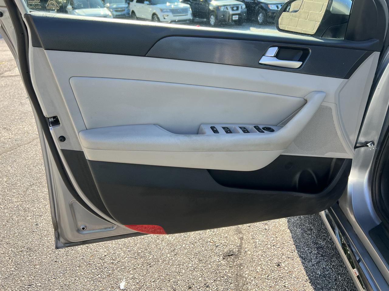 Hyundai Sonata Sport 2.4L 2017