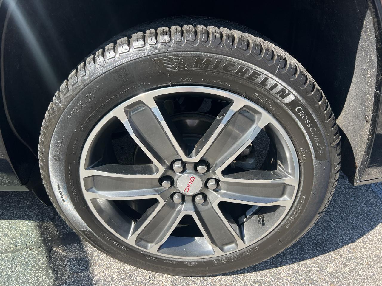 GMC Acadia AWD 4dr Denali 2018