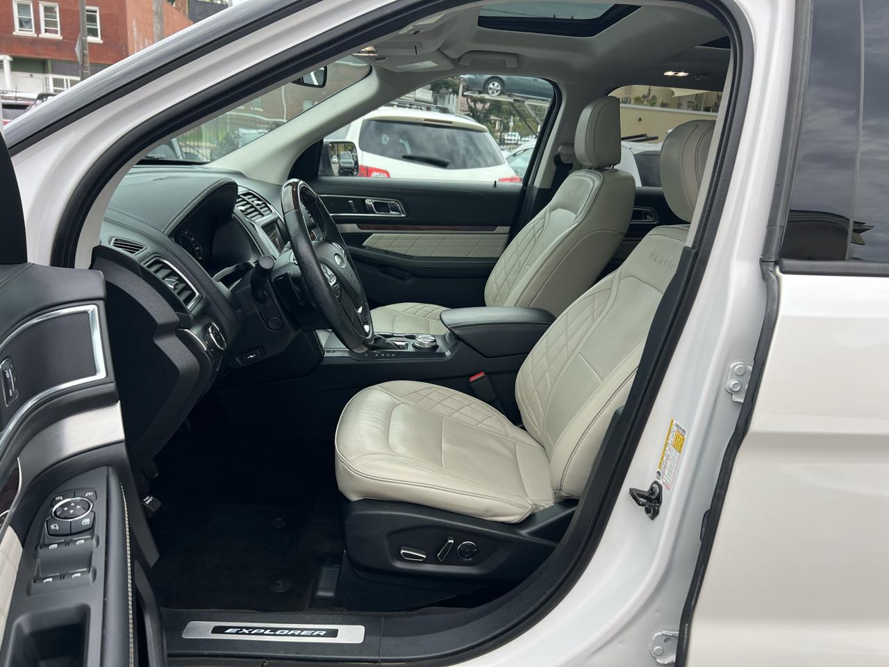 Ford Explorer Platinum 4D SUV 4WD 2018