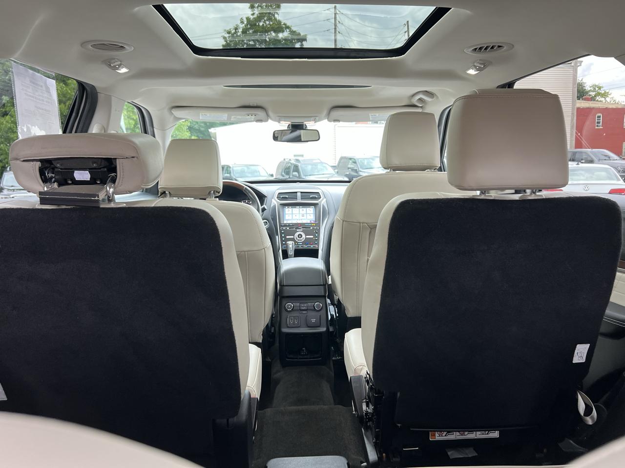 Ford Explorer Platinum 4D SUV 4WD 2018