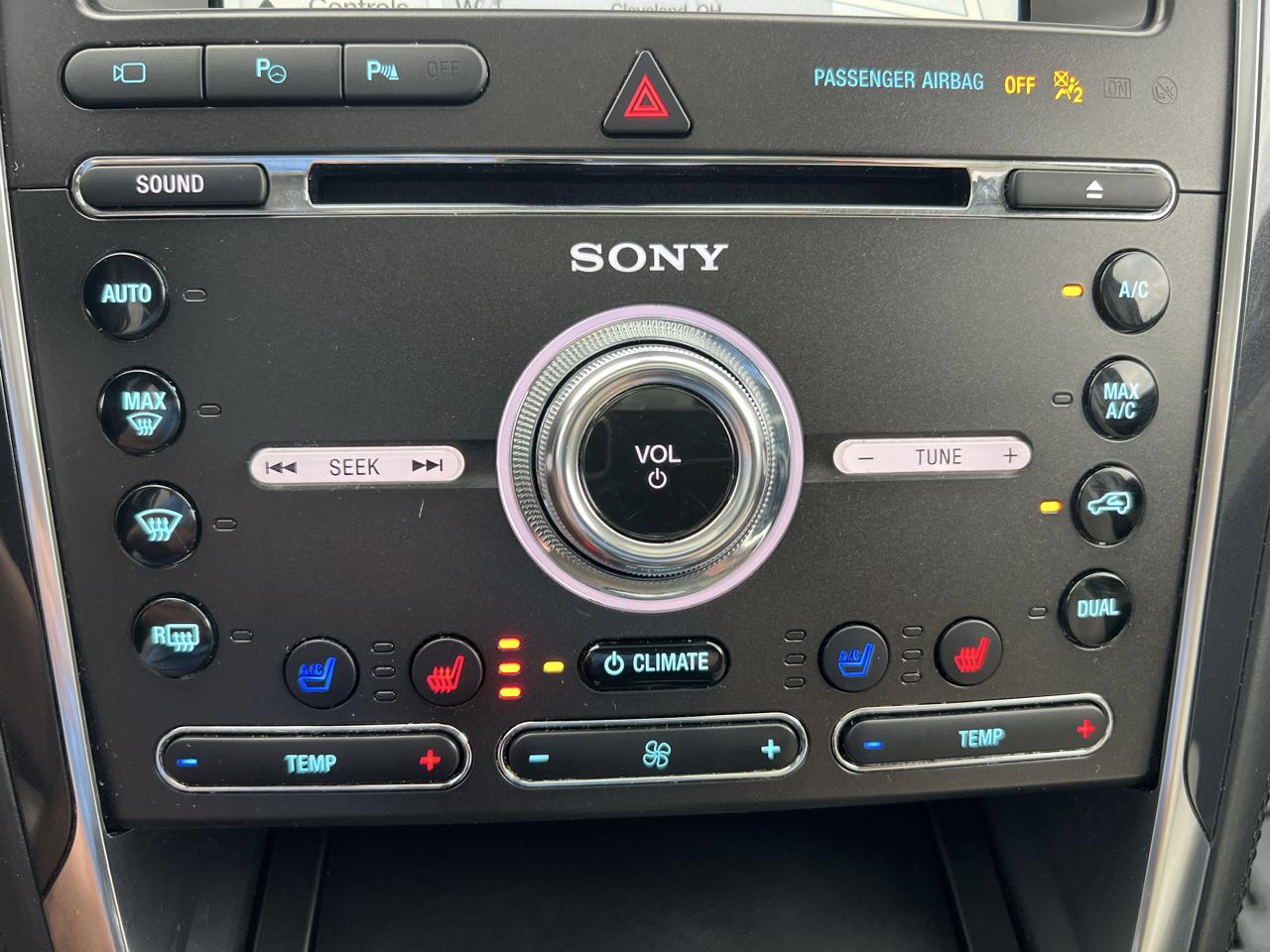 Ford Explorer Platinum 4D SUV 4WD 2018