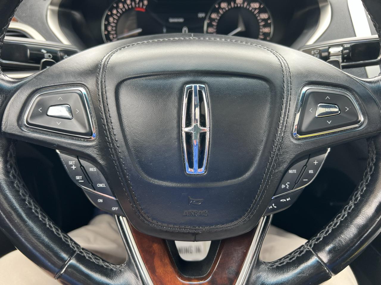 Lincoln MKZ Reserve AWD 2018
