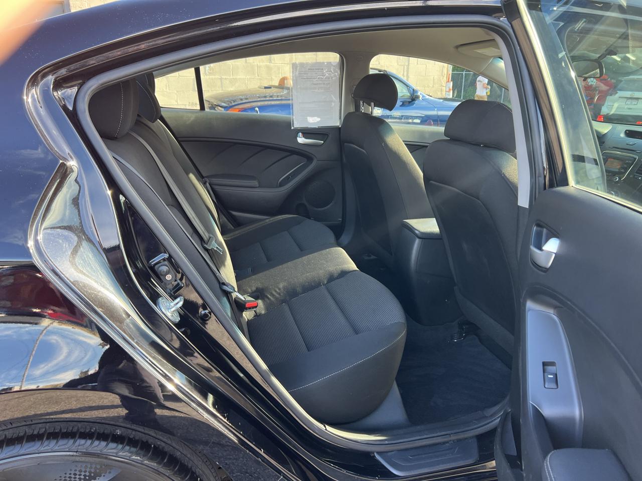 Kia Forte LX 4D Sedan 2018
