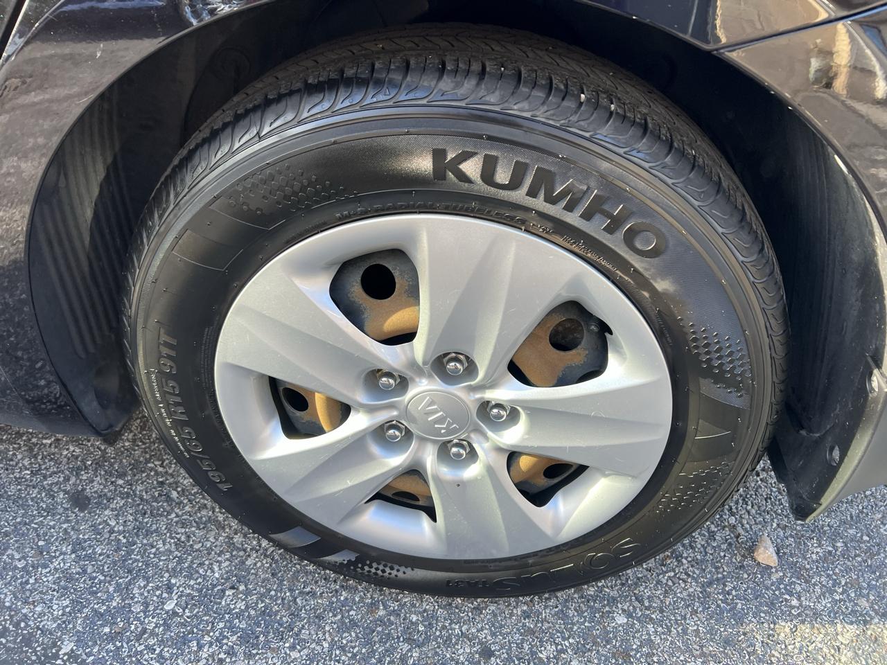 Kia Forte LX 4D Sedan 2018