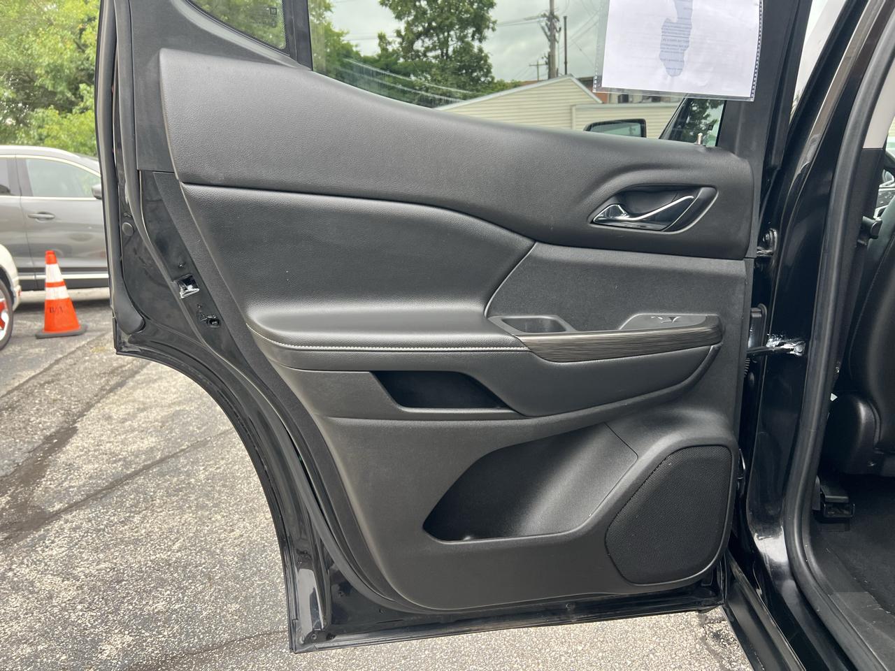GMC Acadia SLT-1 FWD 2019