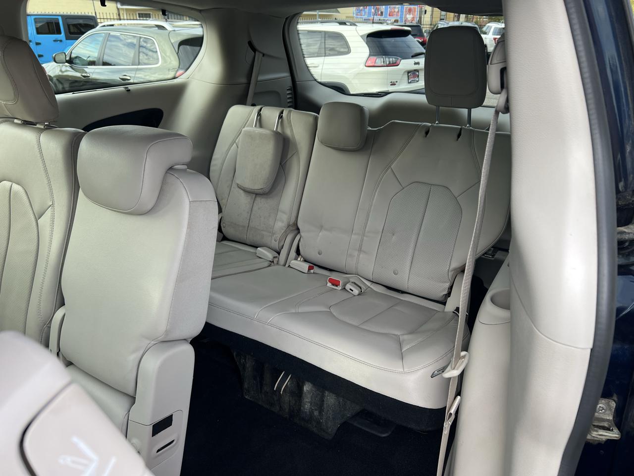 Kia Sedona EX FWD 2019
