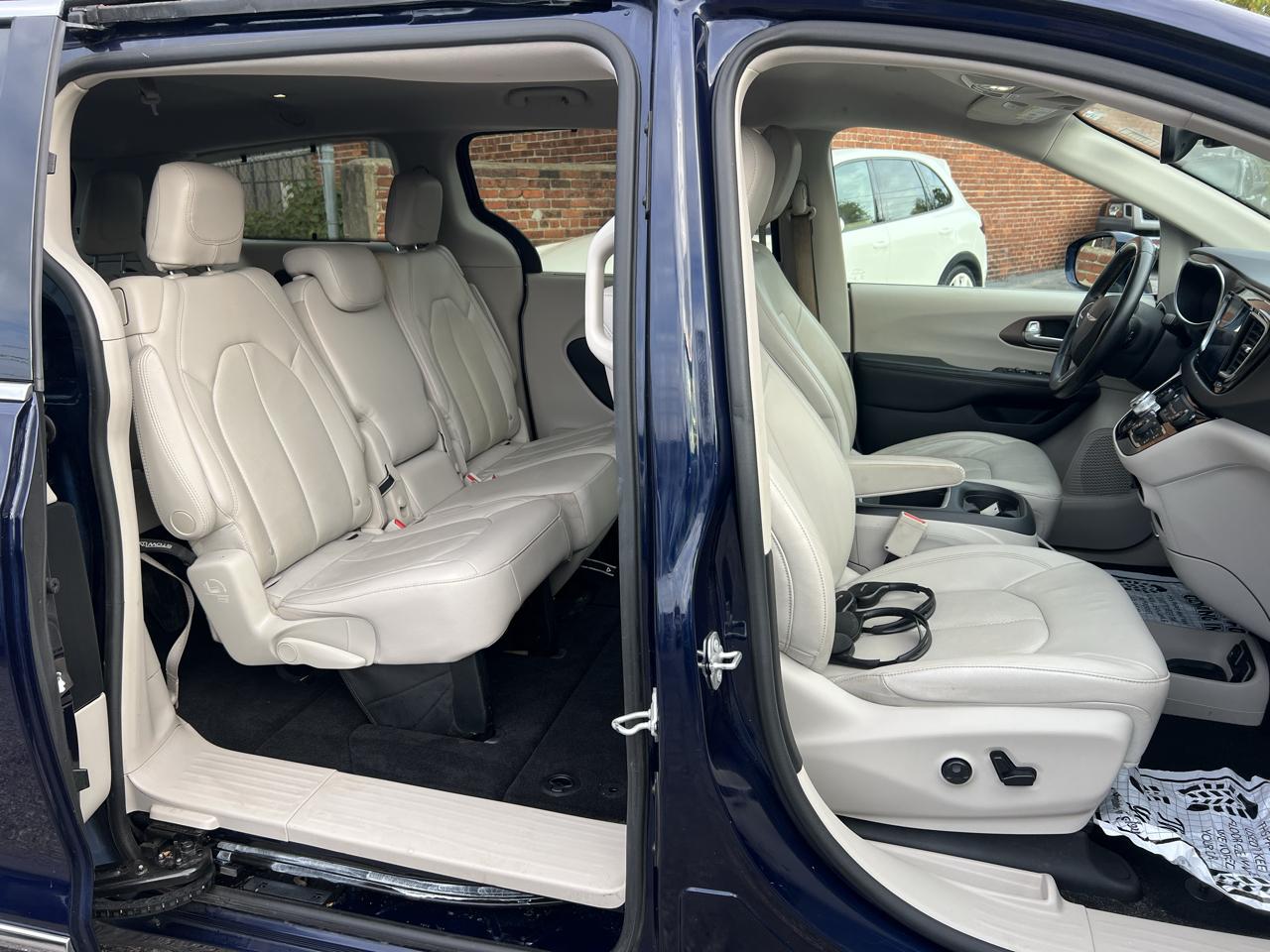 Kia Sedona EX FWD 2019