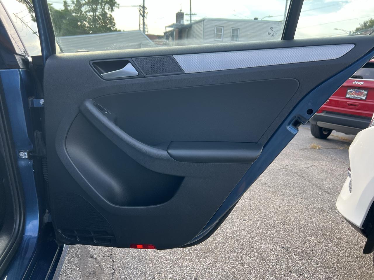 Volkswagen Jetta 1.4T S Auto 2017