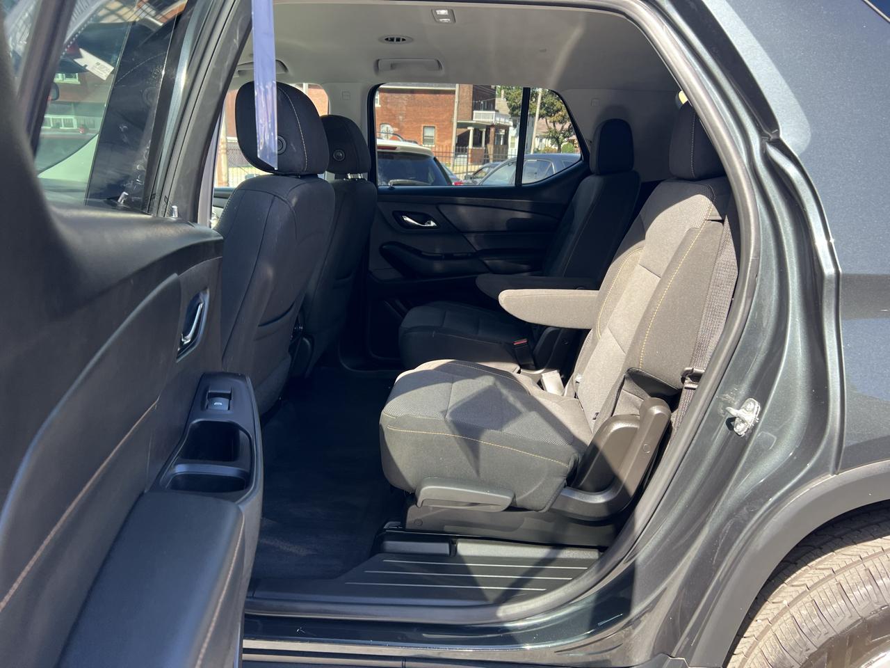 Chevrolet Traverse AWD 4dr LT Cloth w/1LT 2019