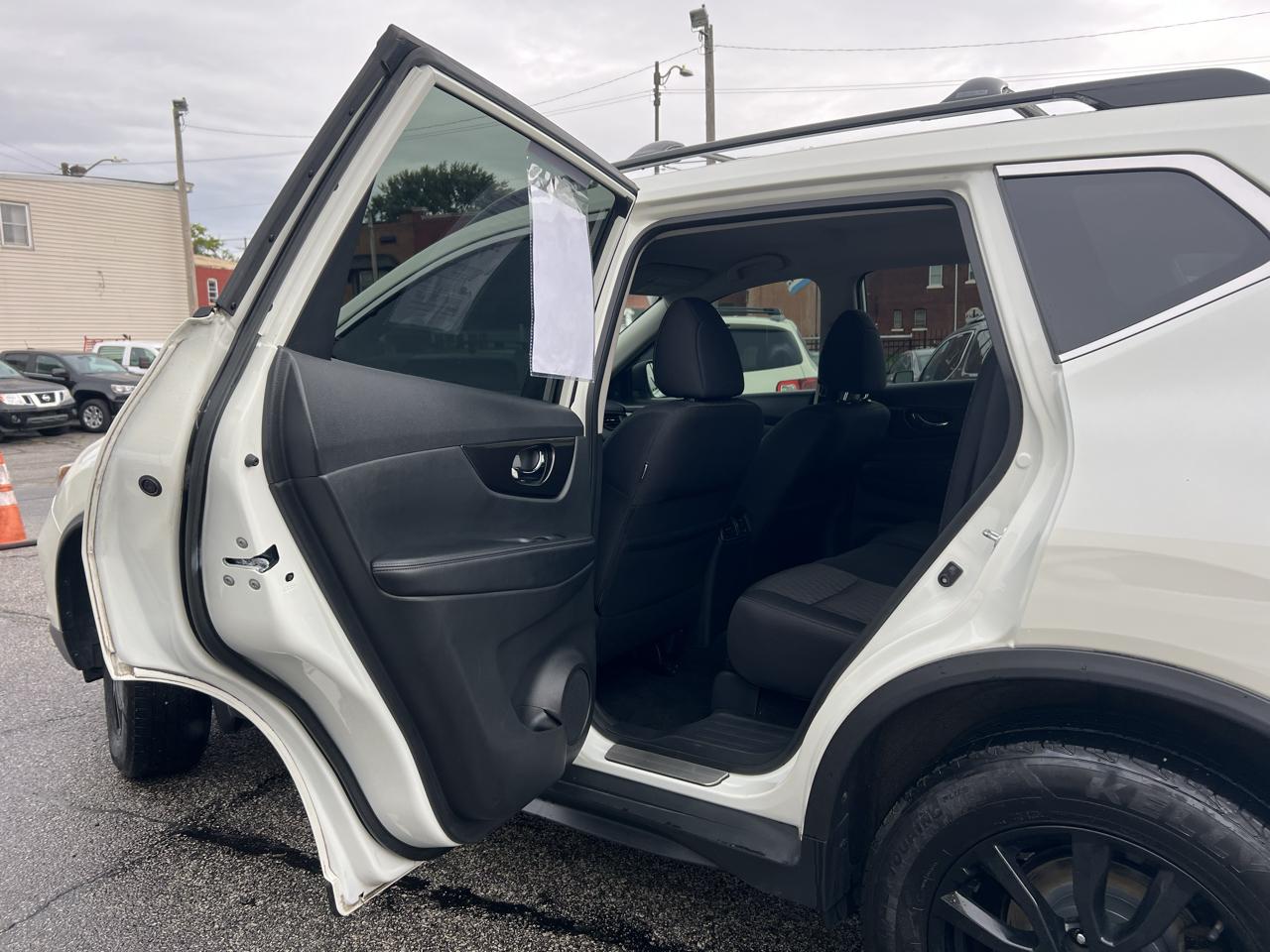 Nissan Rogue AWD SV 2018