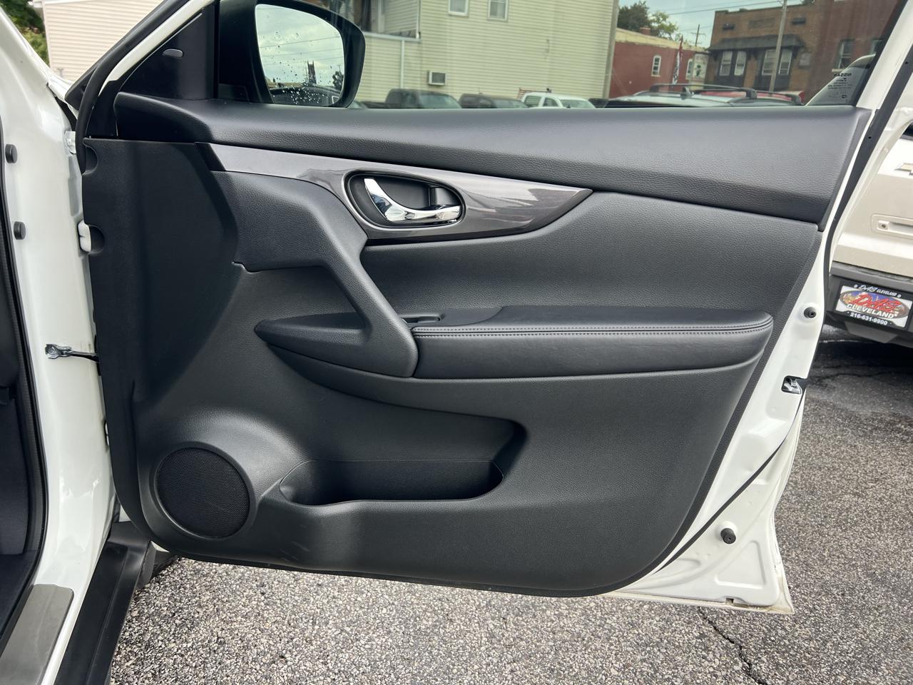 Nissan Rogue AWD SV 2018