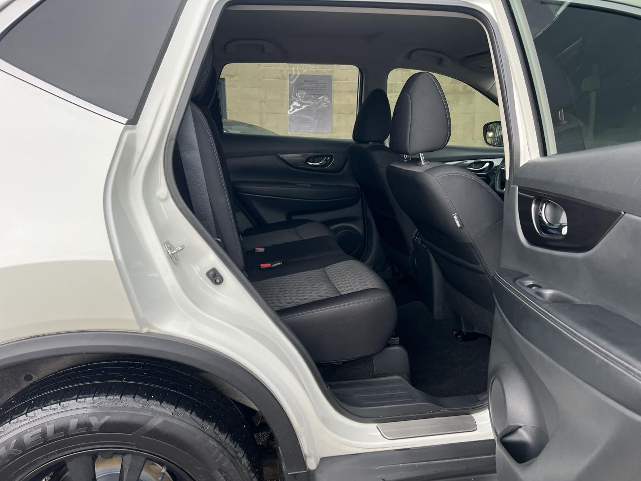 Nissan Rogue AWD SV 2018