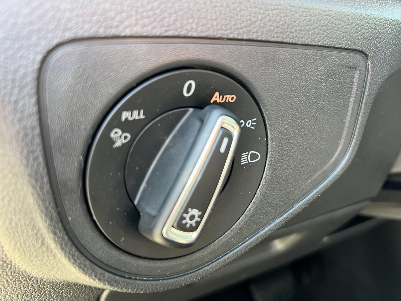 Volkswagen Atlas 3.6L V6 SE w/Technology 4MOTION 2022