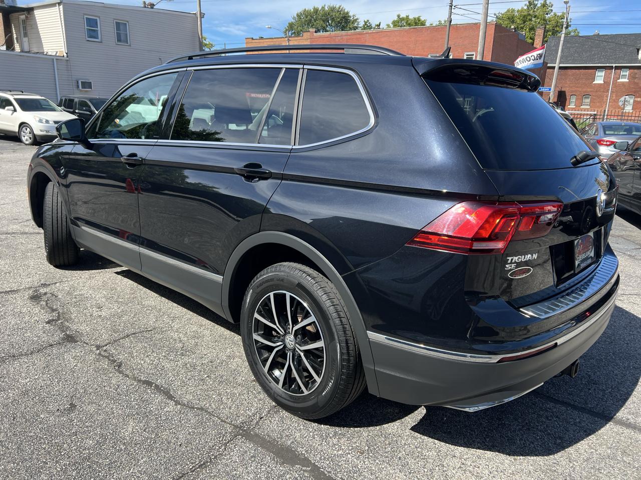 Volkswagen Tiguan 2.0T SE 4MOTION 2021