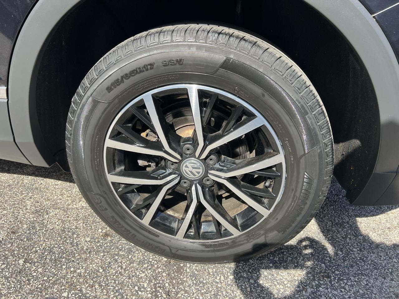 Volkswagen Tiguan 2.0T SE 4MOTION 2021