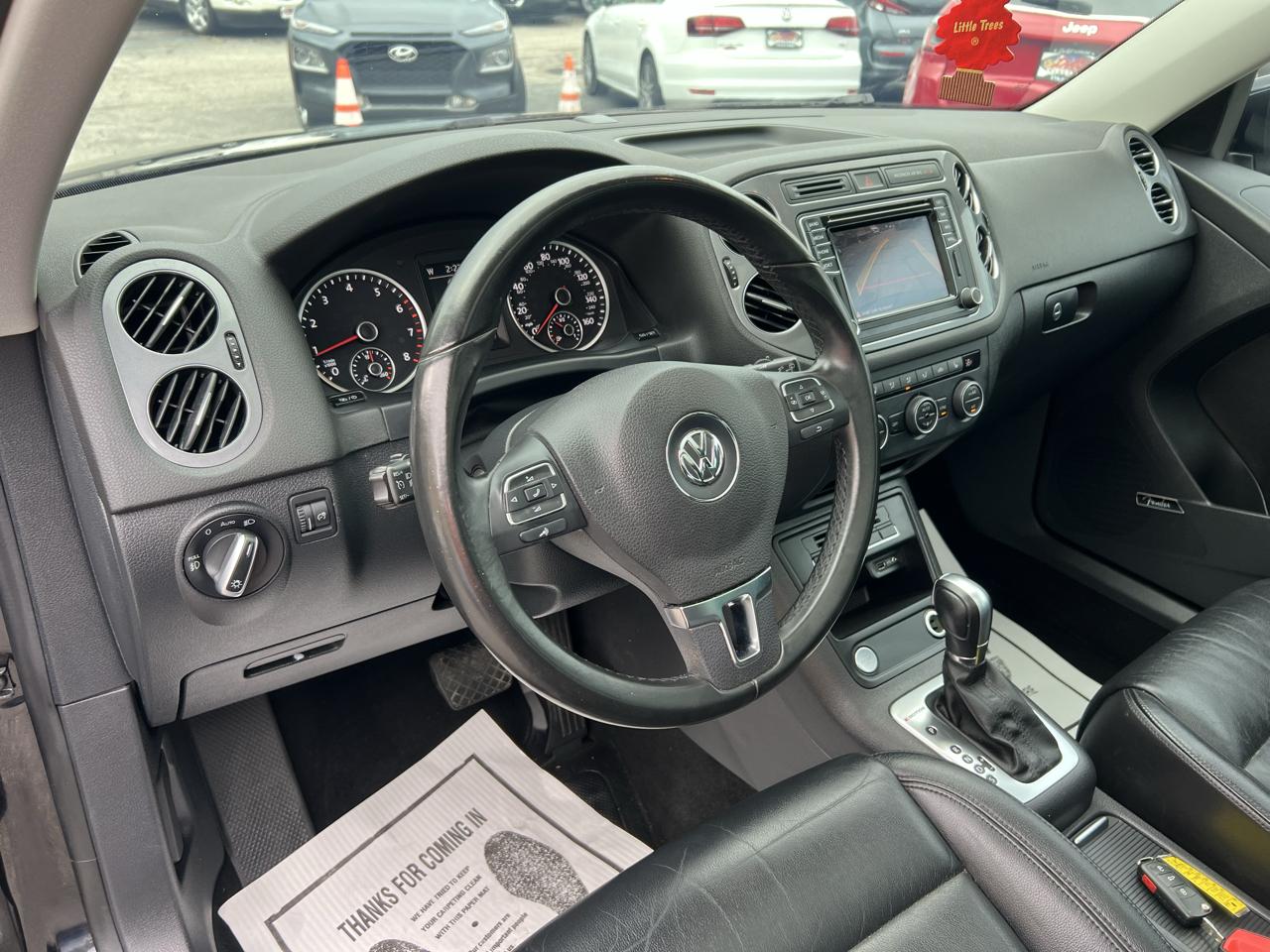 Volkswagen Tiguan 4MOTION 4dr Auto SEL 2016