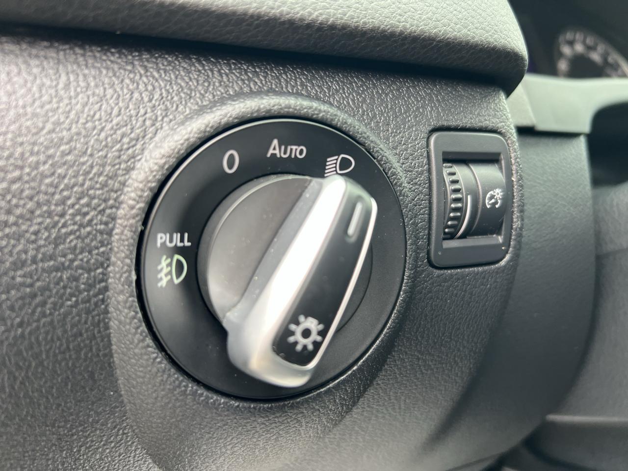 Volkswagen Tiguan 4MOTION 4dr Auto SEL 2016