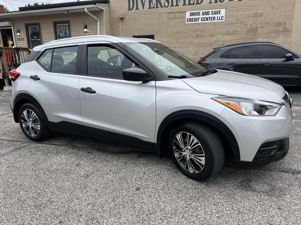 Nissan Kicks S FWD 2018