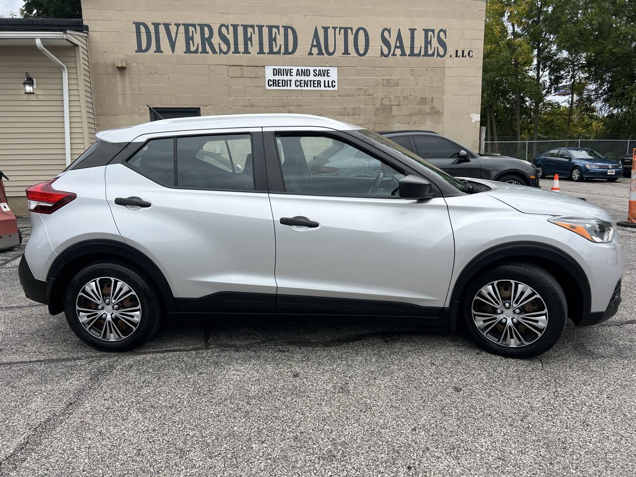 Nissan Kicks S FWD 2018