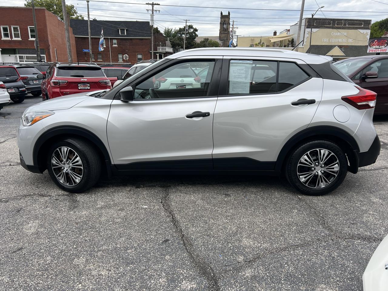 Nissan Kicks S FWD 2018